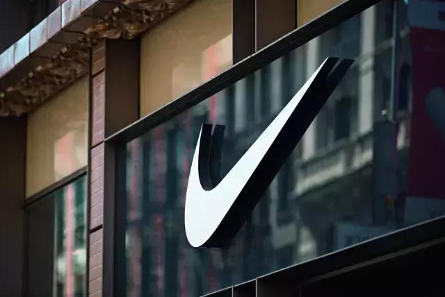 耐克还能回归巅峰吗,耐克可以以旧换新吗