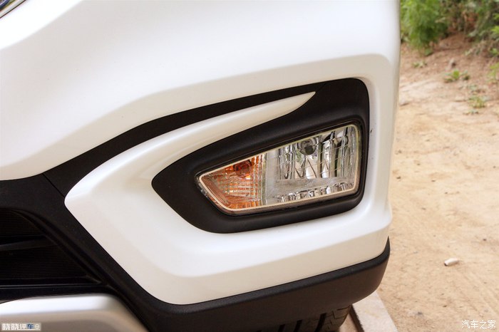 家庭用车是买七座suv还是mpv,长安凌轩7座mpv落地价格