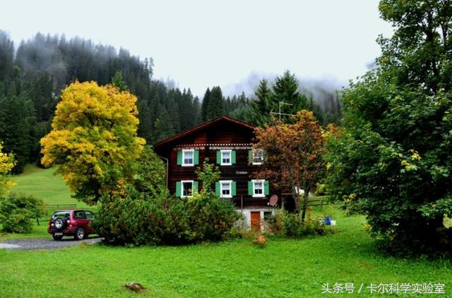 每天清晨楼上都有高跟鞋和拖家具的噪声，他只能出大招了！卡尔科学实验室第354期