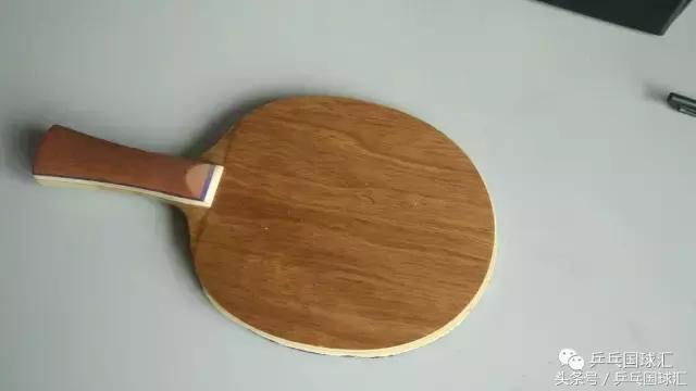 乒乓球拍胶皮废了如何爆改,乒乓球拍旧了还能发挥出能量吗
