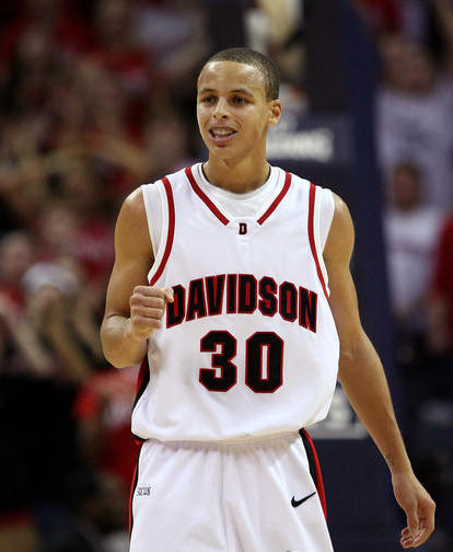 梅西微博热搜,梅西关注了什么人