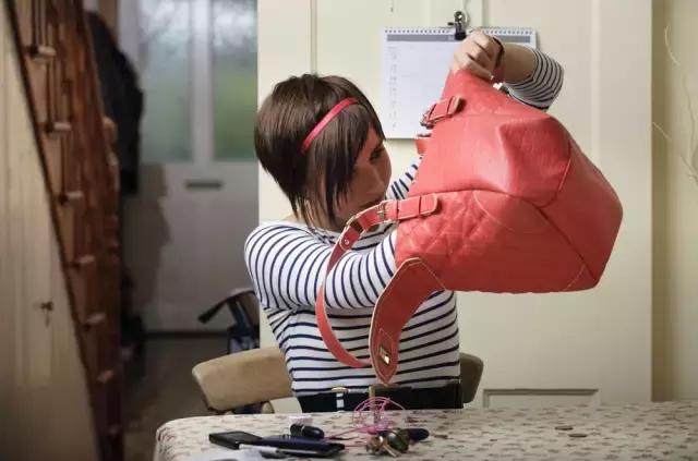 magicking包包怎么辨别真伪,melendakamar包包鉴定真伪