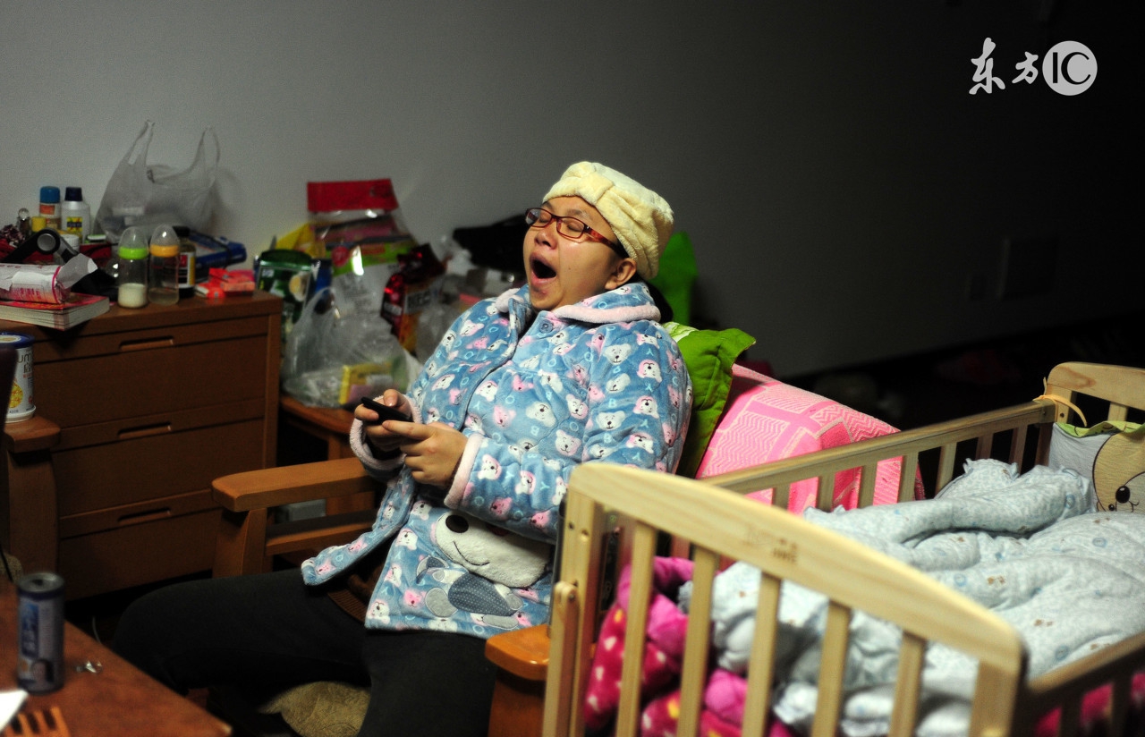 热死了真的不是开玩笑吗,在热死人的天气坐月子