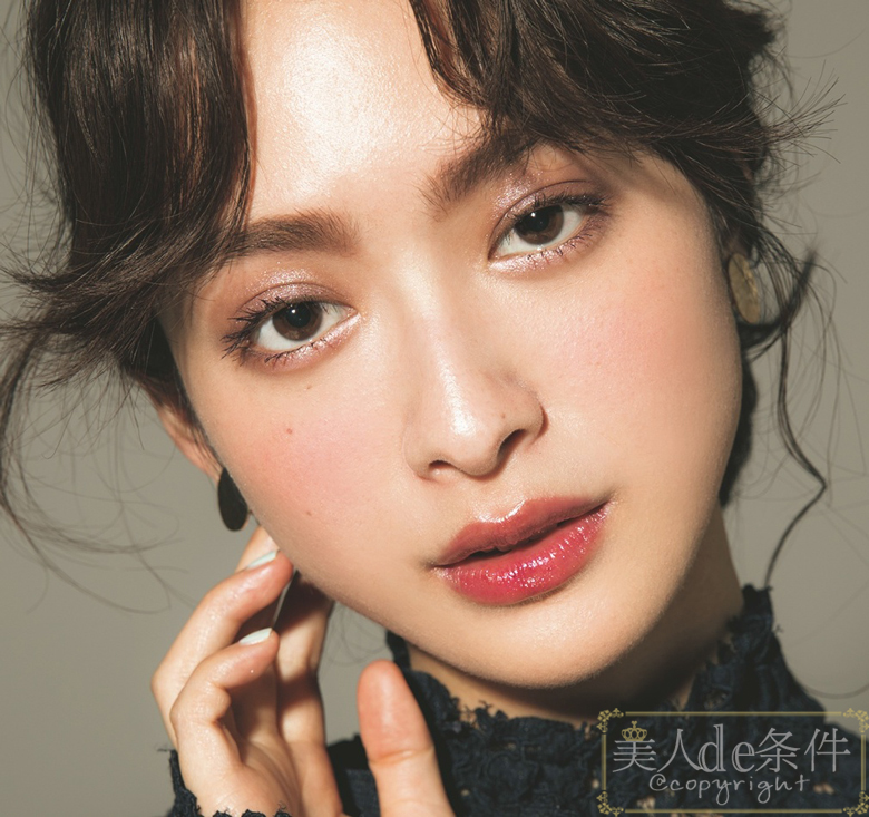 眉头太低打玻尿酸怎么能提上去,经常皱眉要不要打玻尿酸