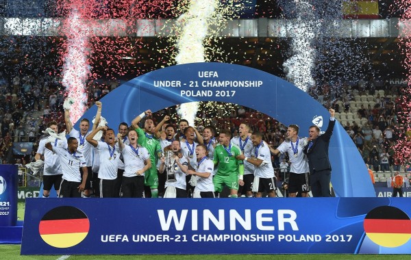 nemeziz15周年,nemeziz哪年发布的