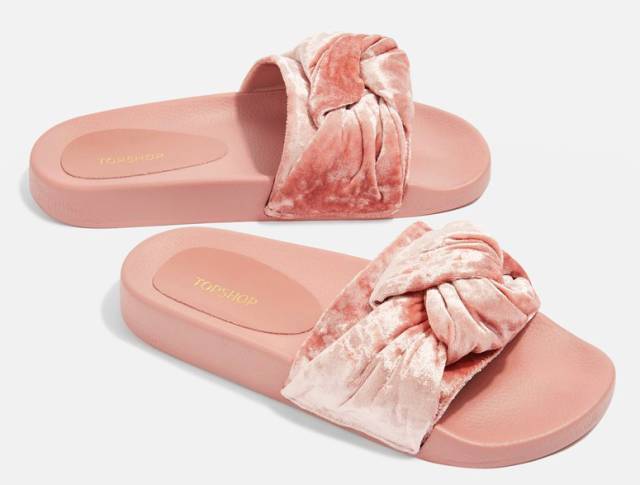 网红夏季百搭拖鞋,2019网红拖鞋夏