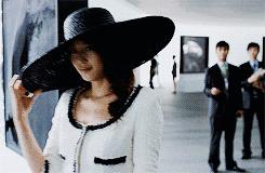 香港购物买什么奢侈品最划算,香港打折奢侈品购物攻略