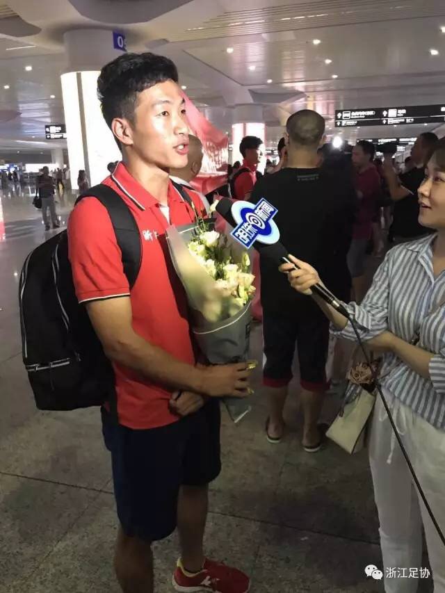 “冠军之师”浙江笼式足球队凯旋归来杭州业余足球队全运会赛场大放异彩