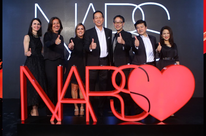 最受欢迎的美妆单品,最近很火的美妆单品有哪些