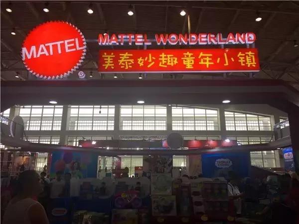 粑粑麻麻带娃去哪里玩,粑粑麻麻带娃去旅行