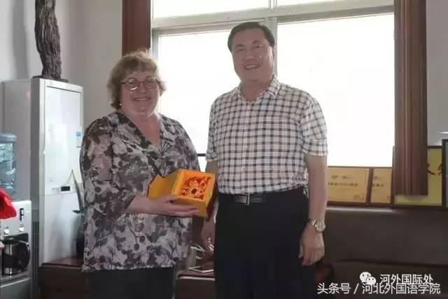 河北外国语学院发生的事,河北外国语学院国际化