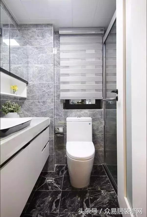 卧室从卫生间进入好吗,卧室从客厅进还是单独进