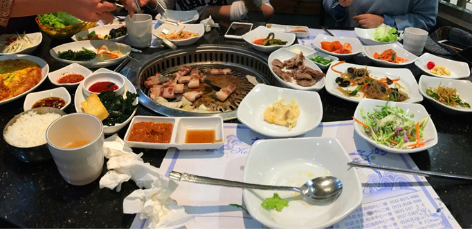 青岛海鲜美食探店,青岛美食特色啤酒海鲜