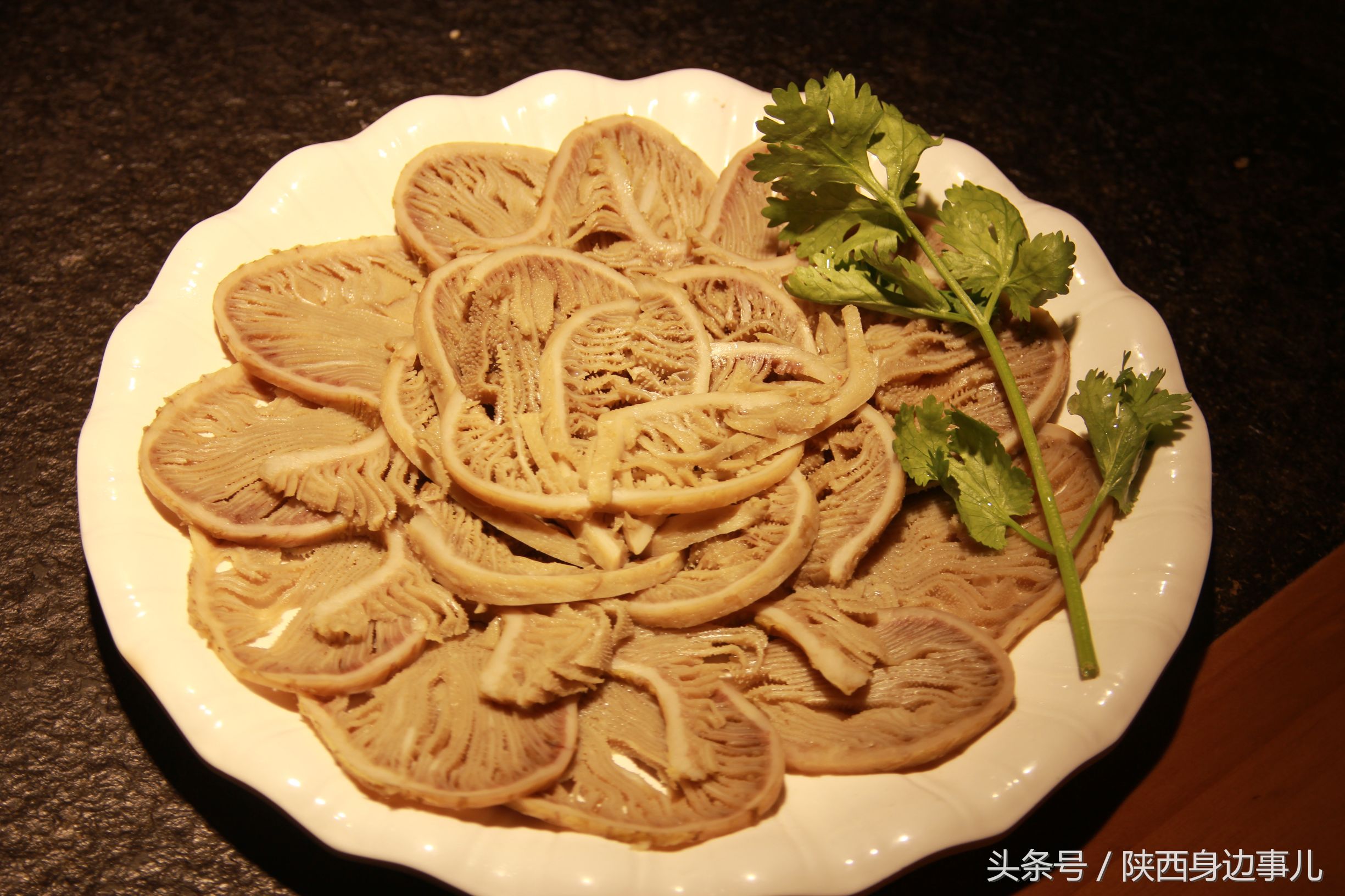 西安牛肉火锅推荐,西安和牛火锅推荐