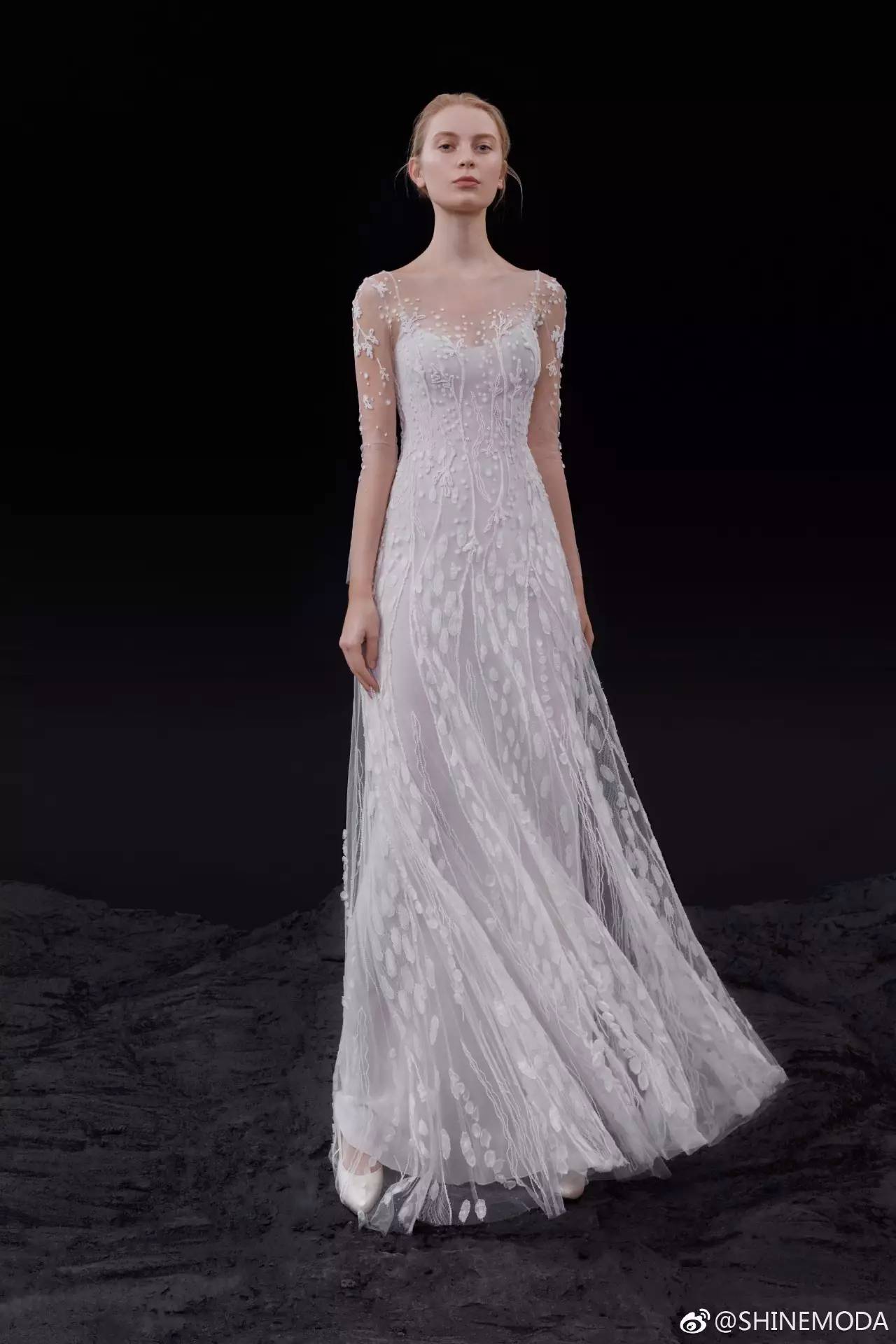 赵丽颖同款婚纱礼服,杨幂赵丽颖同款旗袍造型