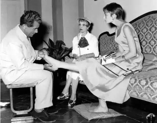 salvatoreferragamo男士鞋,salvatoreferragamo鞋子回收店