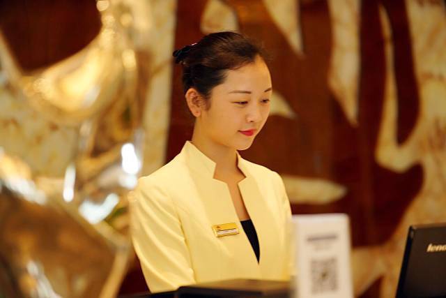 武汉友谊国际酒店三楼,武汉友谊国际酒店