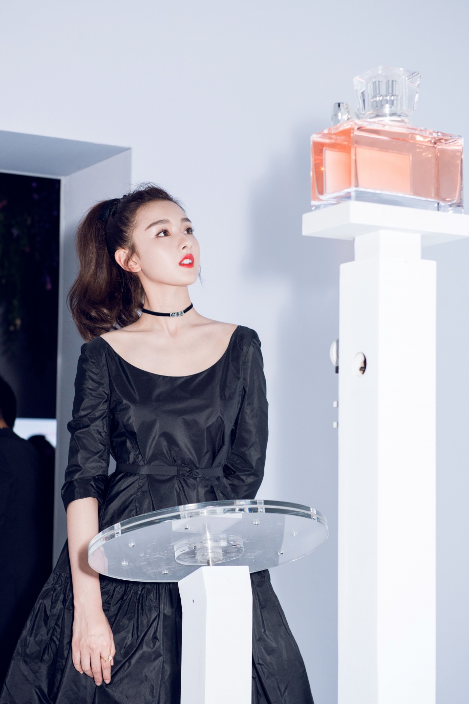 Miss Dior迪奥小姐香水派对，王珞丹、何穗等群星共襄香氛盛宴