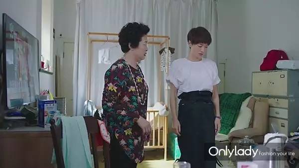 谁的前半生不曾爱错人穿错衣？子君的逆袭从这些单品开始