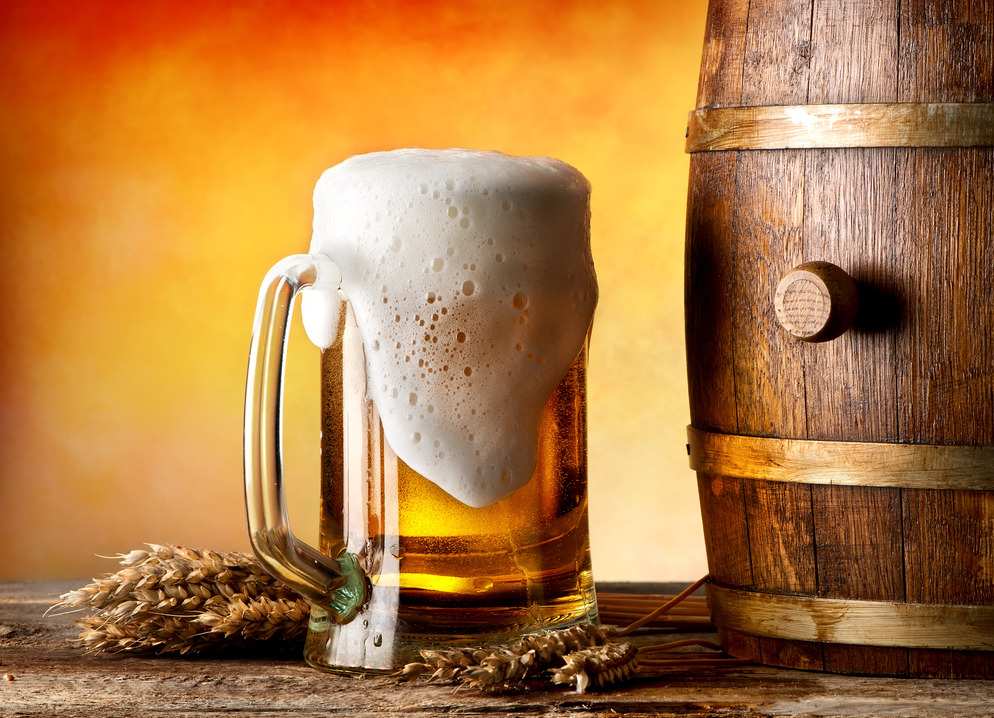 喝冰镇啤酒的关注事项,喝啤酒的8个禁忌人不宜喝
