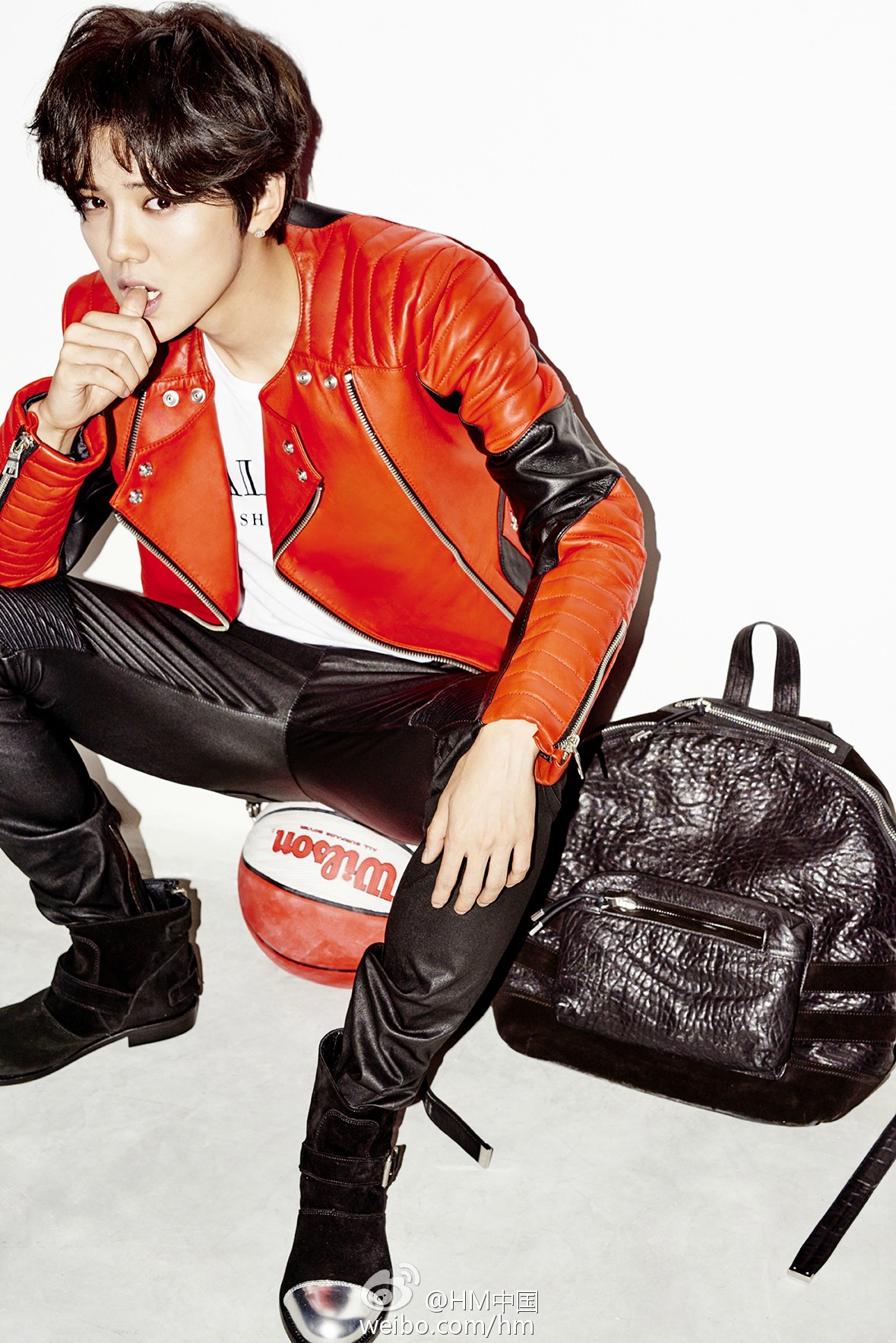 鹿晗有什么好的方面让关晓彤喜欢,鹿晗踢野球过人