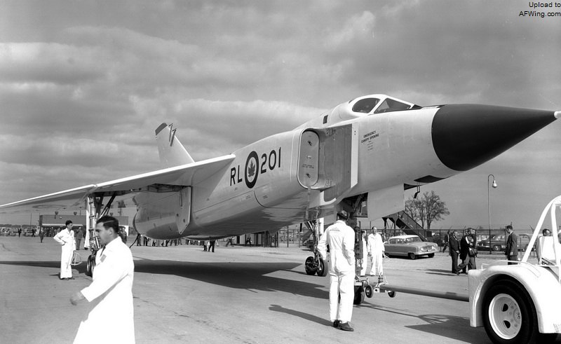 小国雄鹰XⅣ世界最愚蠢的决定——加拿大的断箭