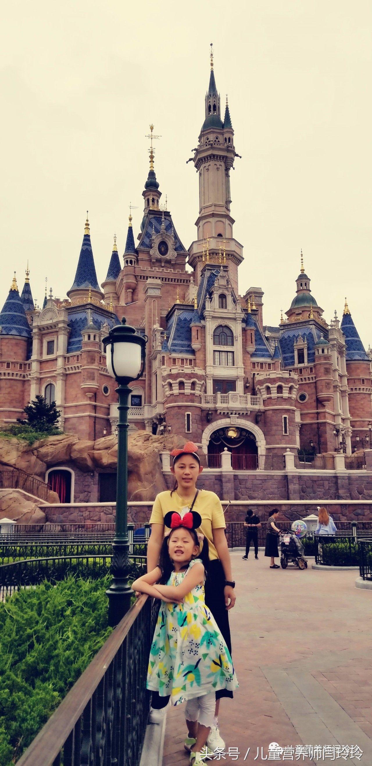 迪士尼实现小朋友们的公主梦,迪士尼是每个女孩的公主梦