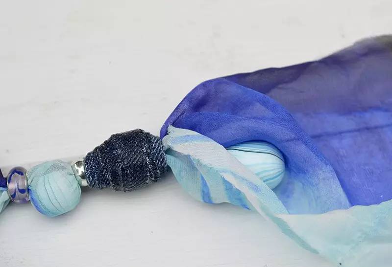 破旧牛仔裤如何废物利用,旧的牛仔裤怎么变废为宝