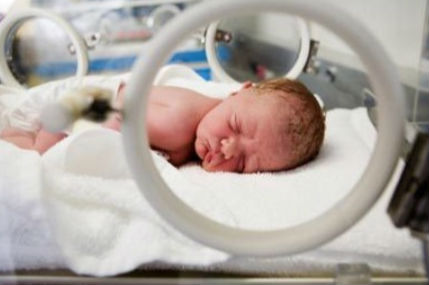 喜得爱子要随多少钱,早产儿花100万报销多少