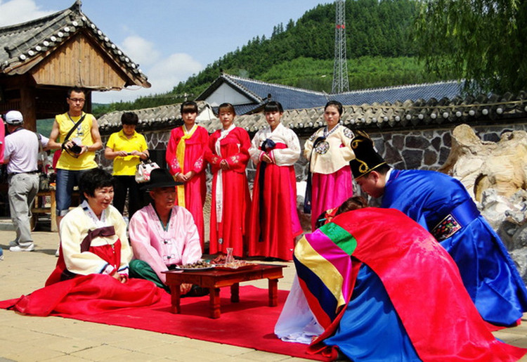 少数民族朝鲜族人能歌善舞,能歌善舞的民族人