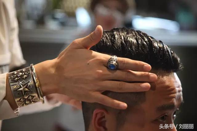 听说你对这款发型一直很饥渴