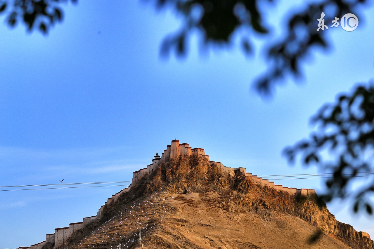 互联网草根创业者如何月入十万,互联网创业如何做才能容易成功呢