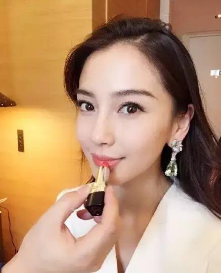 刘雯香奈儿口红,香奈儿全智贤同款口红