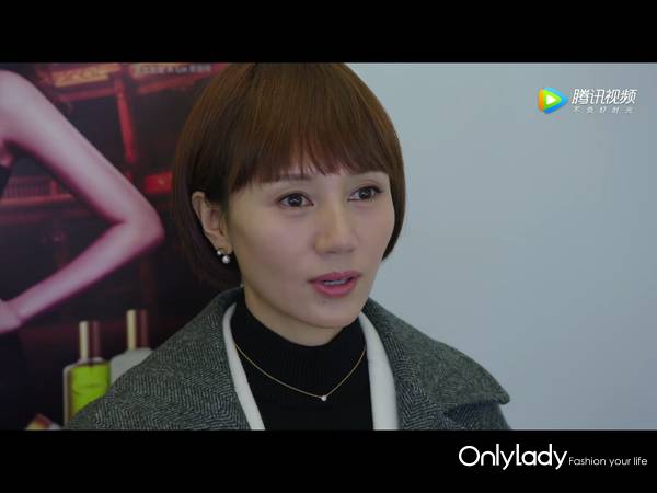 谁的前半生不曾爱错人穿错衣？子君的逆袭从这些单品开始