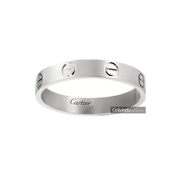 谁的前半生不曾爱错人穿错衣？子君的逆袭从这些单品开始