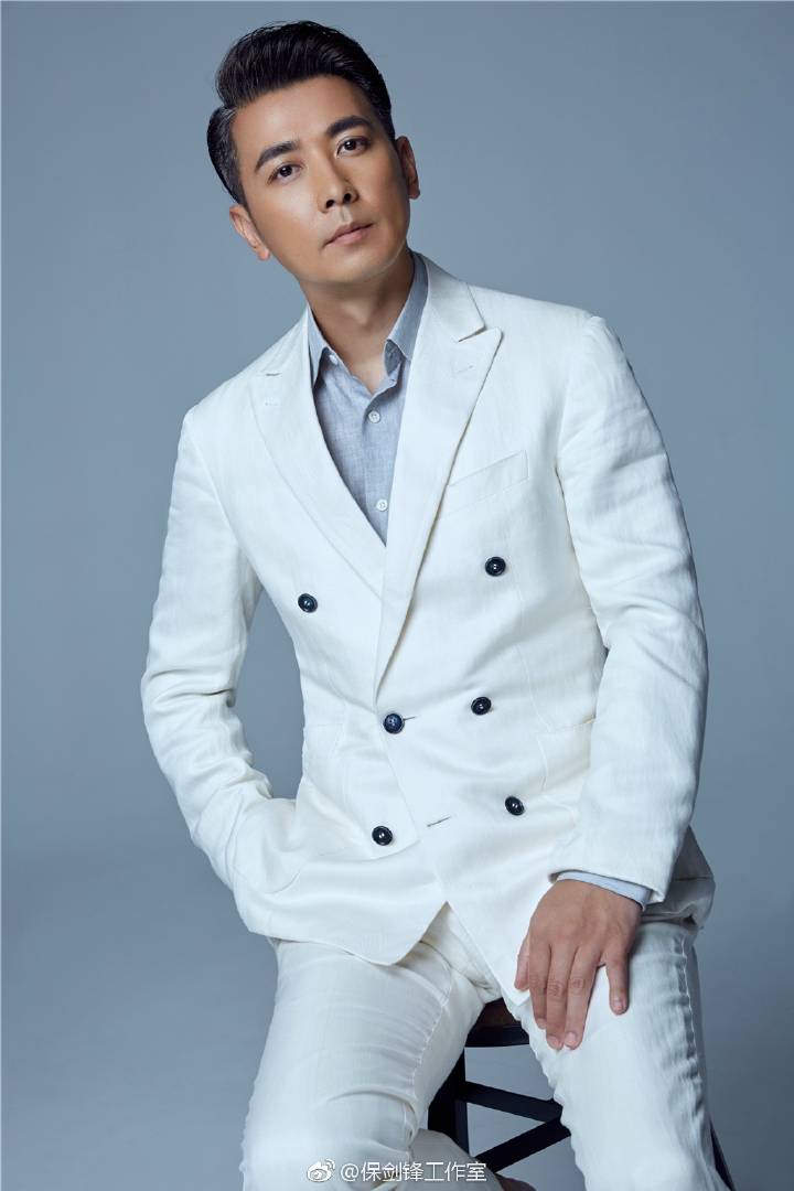 保剑锋跟谁长得像,保剑锋和谁长得像