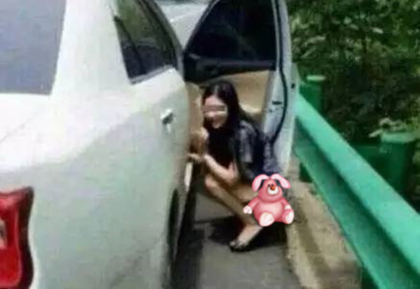 男生堵车时尿急怎么办,在高速上尿急了怎么办