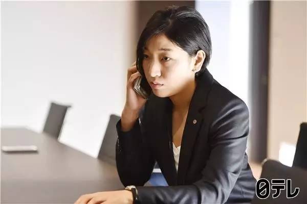 生活强奸了我们，有人选择直面反抗，也有人学会享受，各有各的活法，各有各的人生。