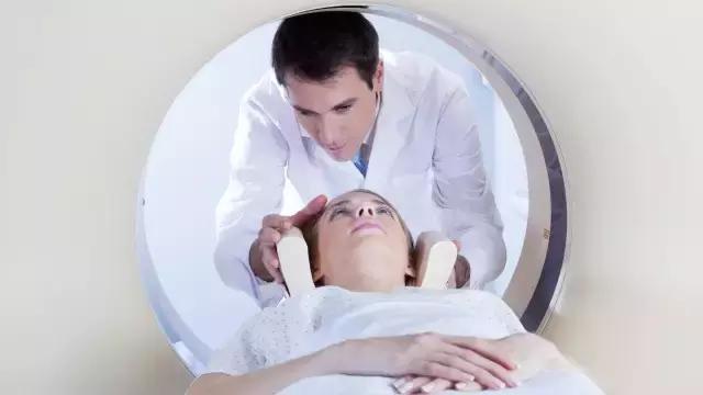 女性必须知道的6个妇科检查项目,别轻忽这些妇科病前兆