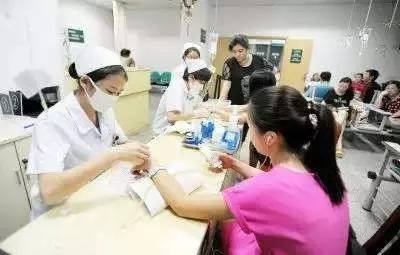 护士打针哪种握针方法更好,儿科护士打针技巧