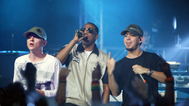 怀念林肯公园贝宁顿,致敬林肯公园主唱贝宁顿