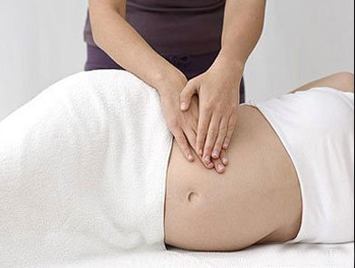 超快顺产3个动作,缓解分娩阵痛的6个动作