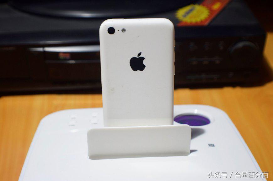 实用！新老功能结合的RSRDD515多功能苹果DVD迷你组合音响