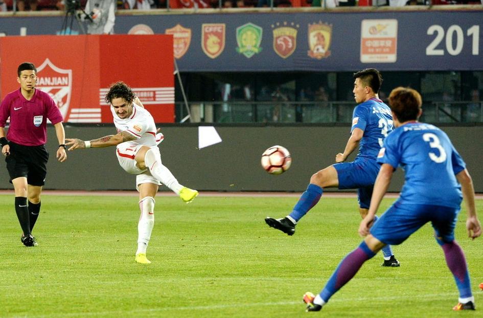 天津权健2:1广州恒大,天津权健申花集锦