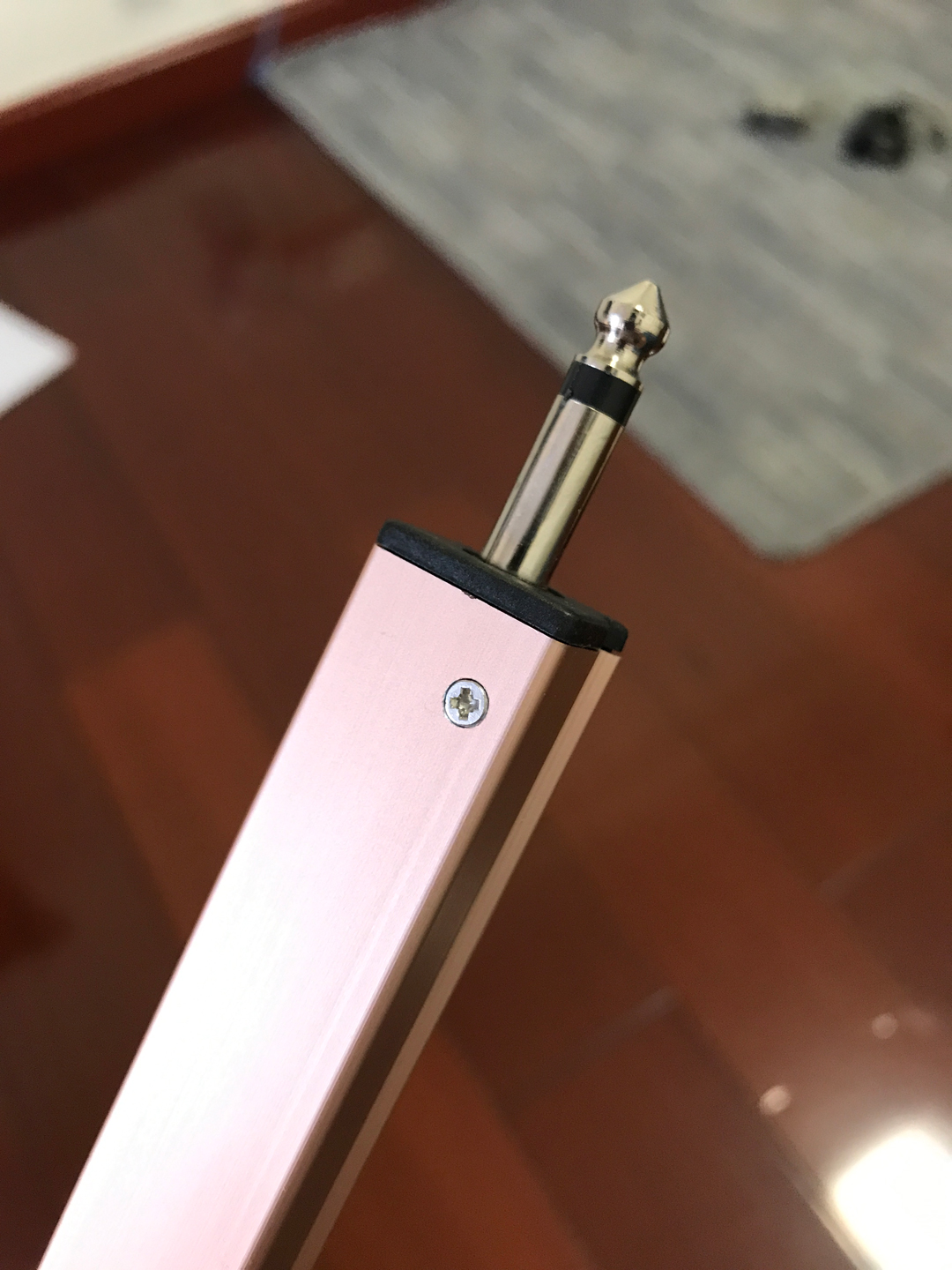 暂时了却心愿可调光LED台灯开箱及使用分享