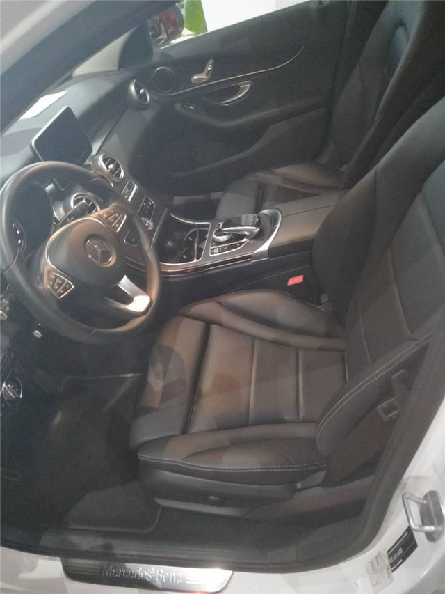 豪华车入门级测评,奔驰入门级轿车c200