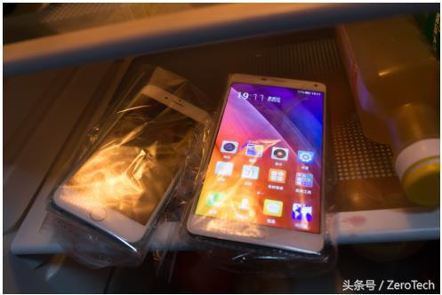 这个夏天非洲人都能中暑手机高烧不退怎么办？