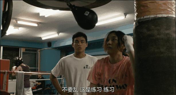 生活强奸了我们，有人选择直面反抗，也有人学会享受，各有各的活法，各有各的人生。