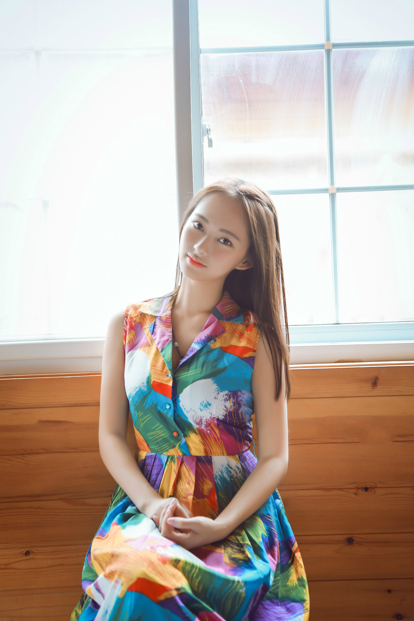 木屋里的小姑娘,围屋里的小姑娘