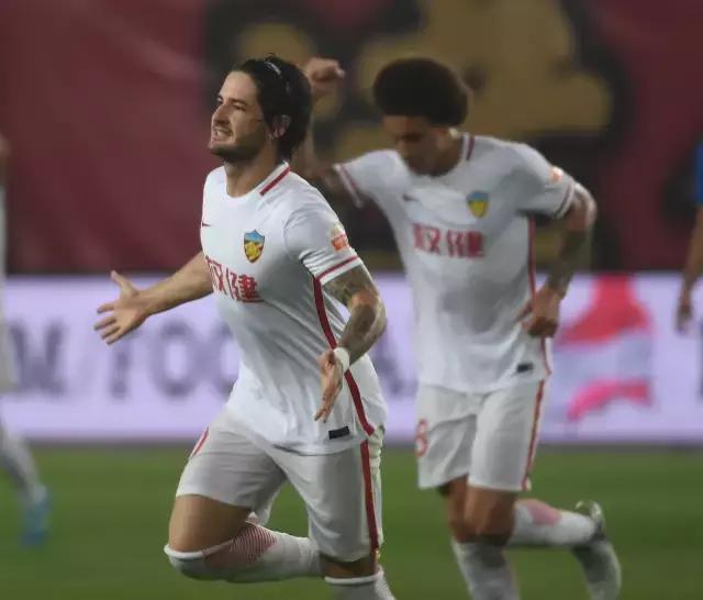 泰达球场看台感受,天津权健上海申花3:0